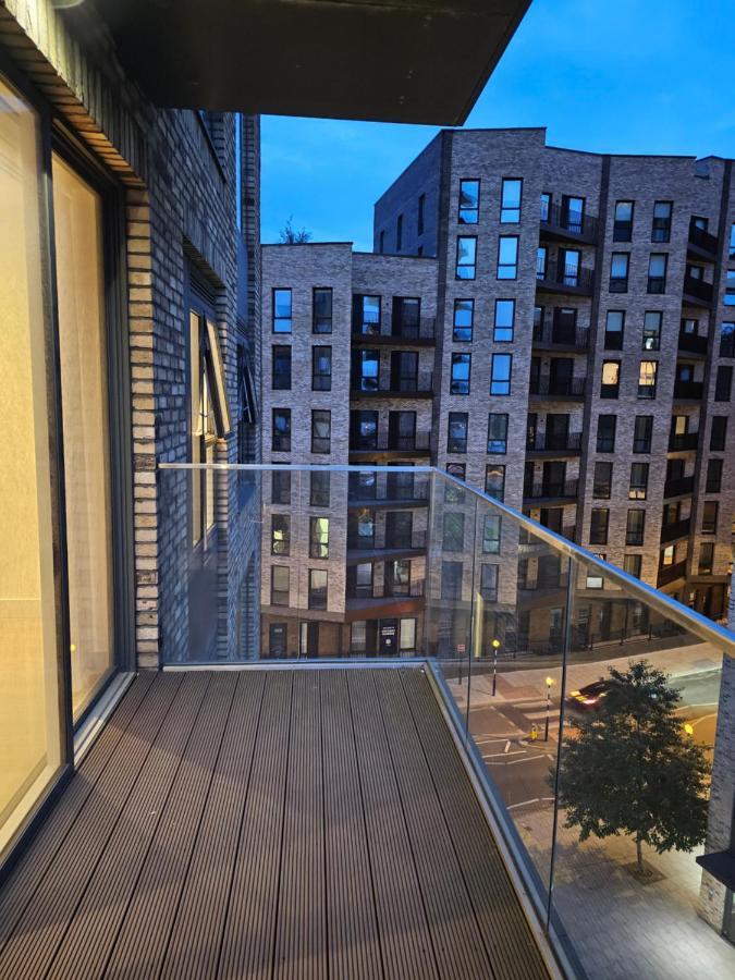 Santina Apartments 크로이던 외부 사진
